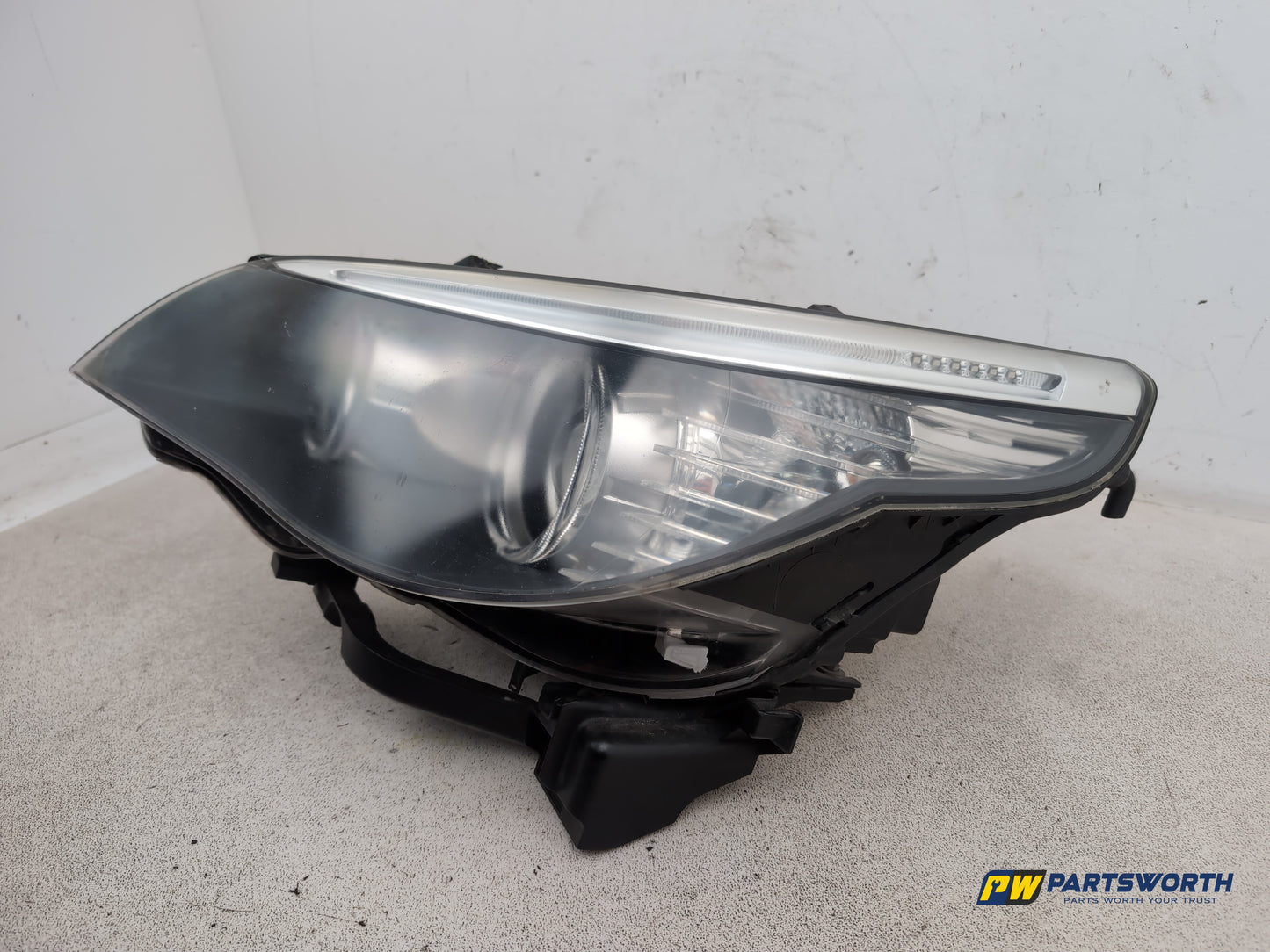 Bmw E60/E61 5 Series Lci N/S Left Headlight 2008 - 7177729 Oem Genuine - photo 2