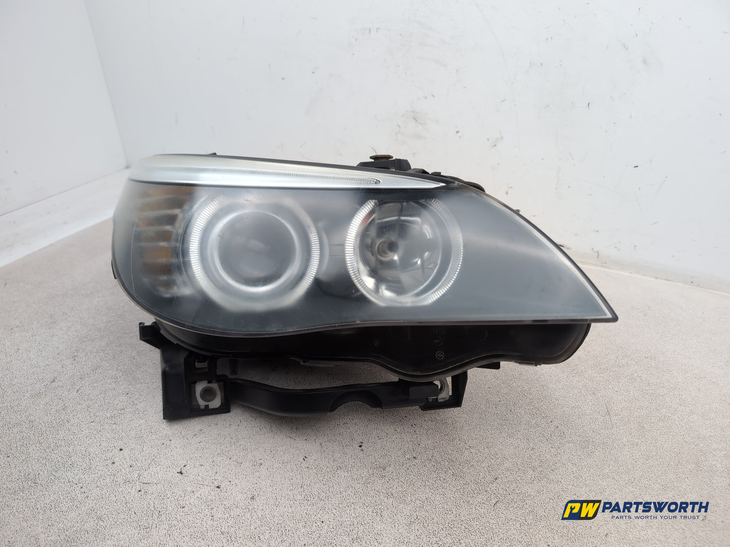 Headlamp RH 2