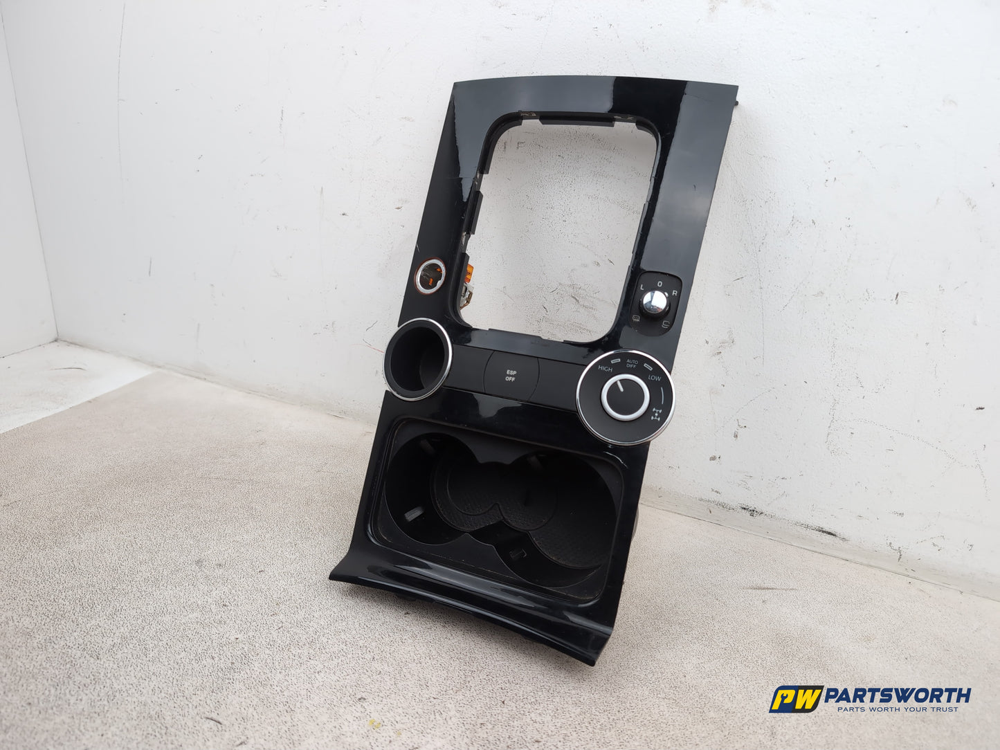 Centre Console Cup Holder 2