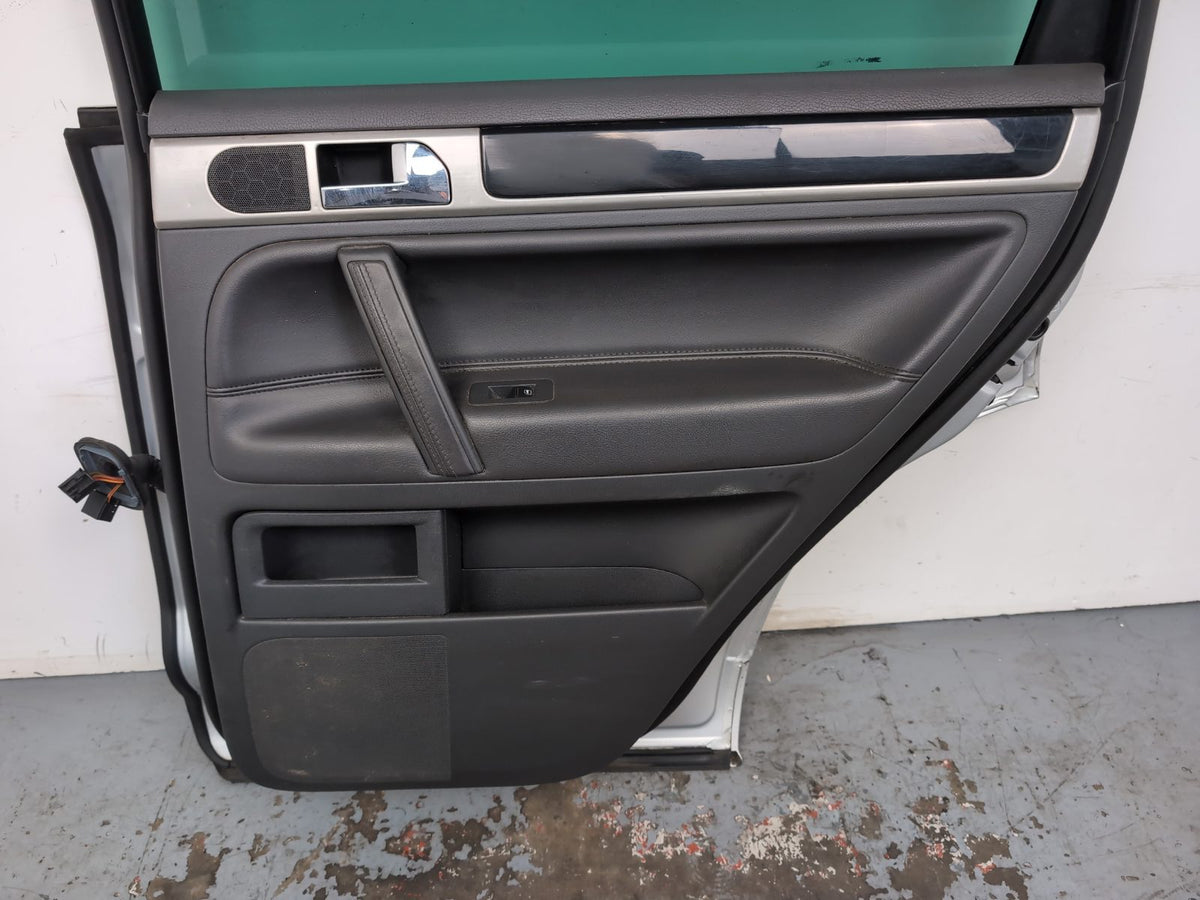Door Rear RH 14