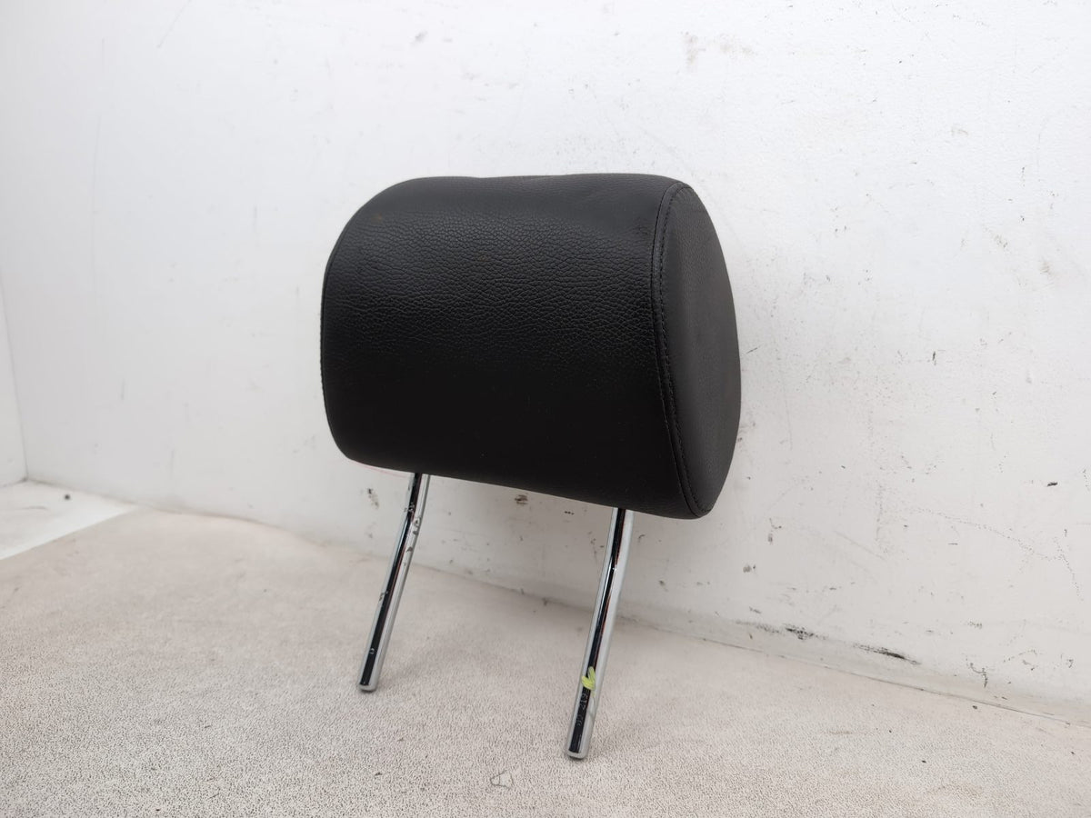Rear Headrest 2