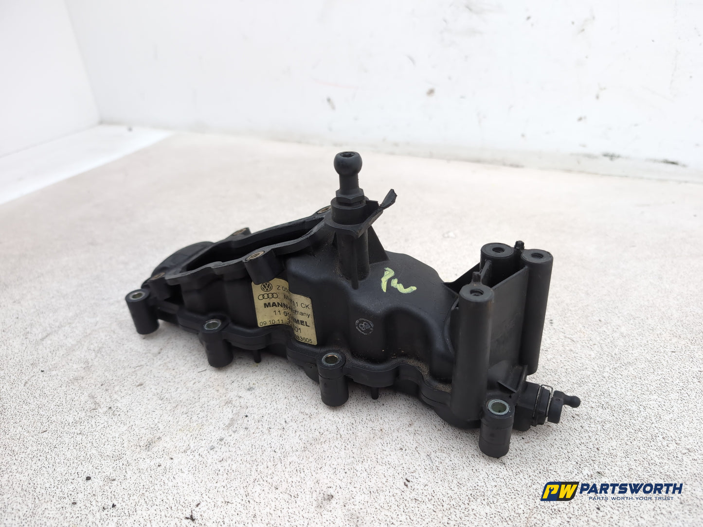 Engine Inlet Manifold 2