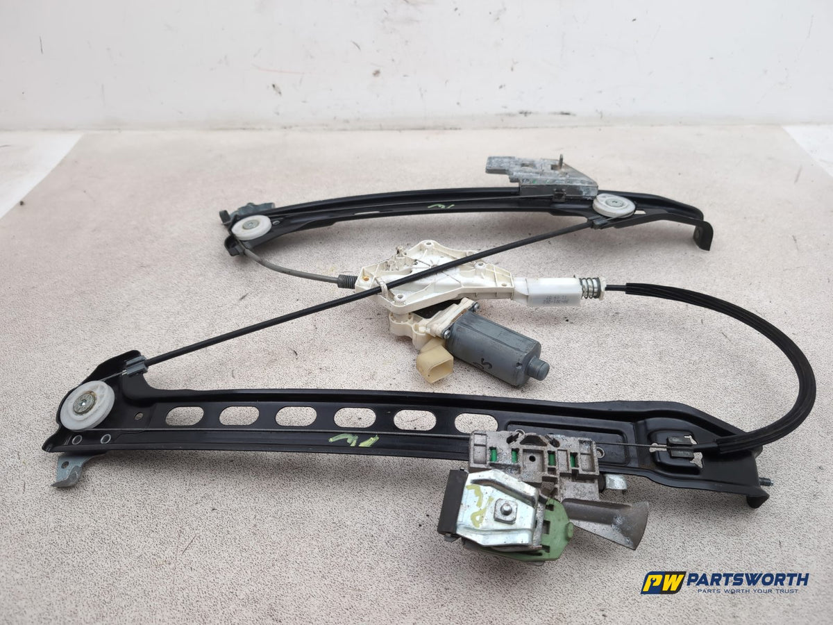 Door Rear Window Regulator RH 8