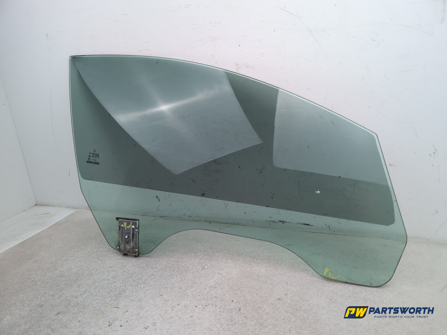 Door Glass Front RH 2