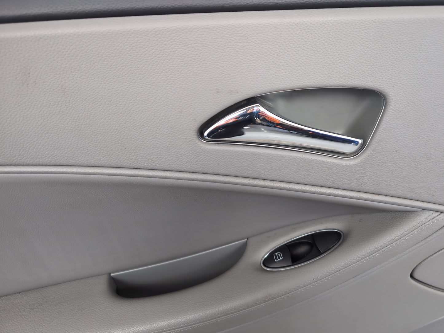Door Rear LH 10