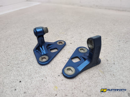 Mercedes Cls 320 Cdi Auto Lh Passenger Side Front Door Hinge Pair 2004-2008 - photo 2