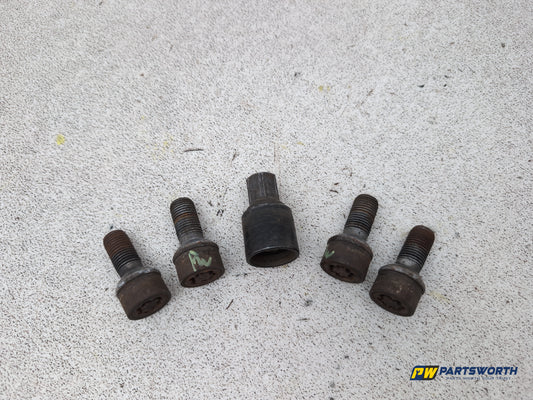 Wheel Trim 2