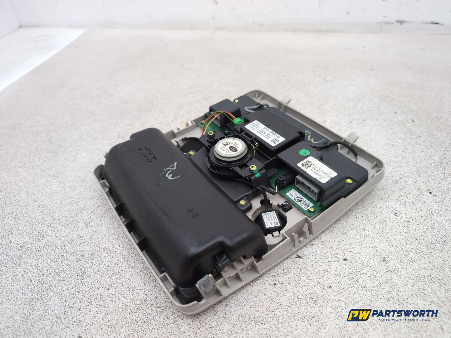 Jaguar Xf Portfolio D Interior Reading Light Gx6315k609aa 2015-2017 - photo 8