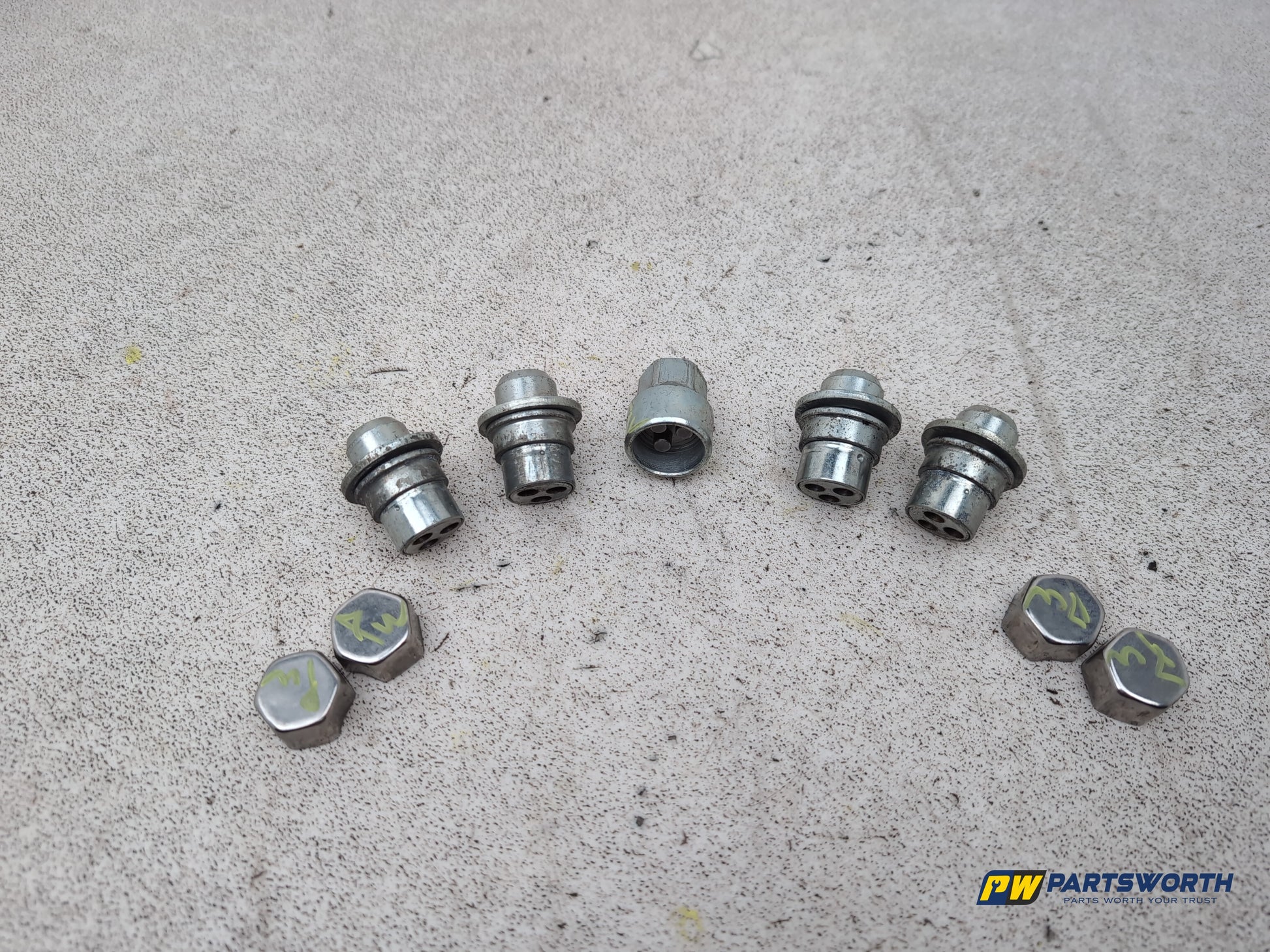 Jaguar Xf Portfolio D Locking Wheel Nuts And Key Set - photo 2