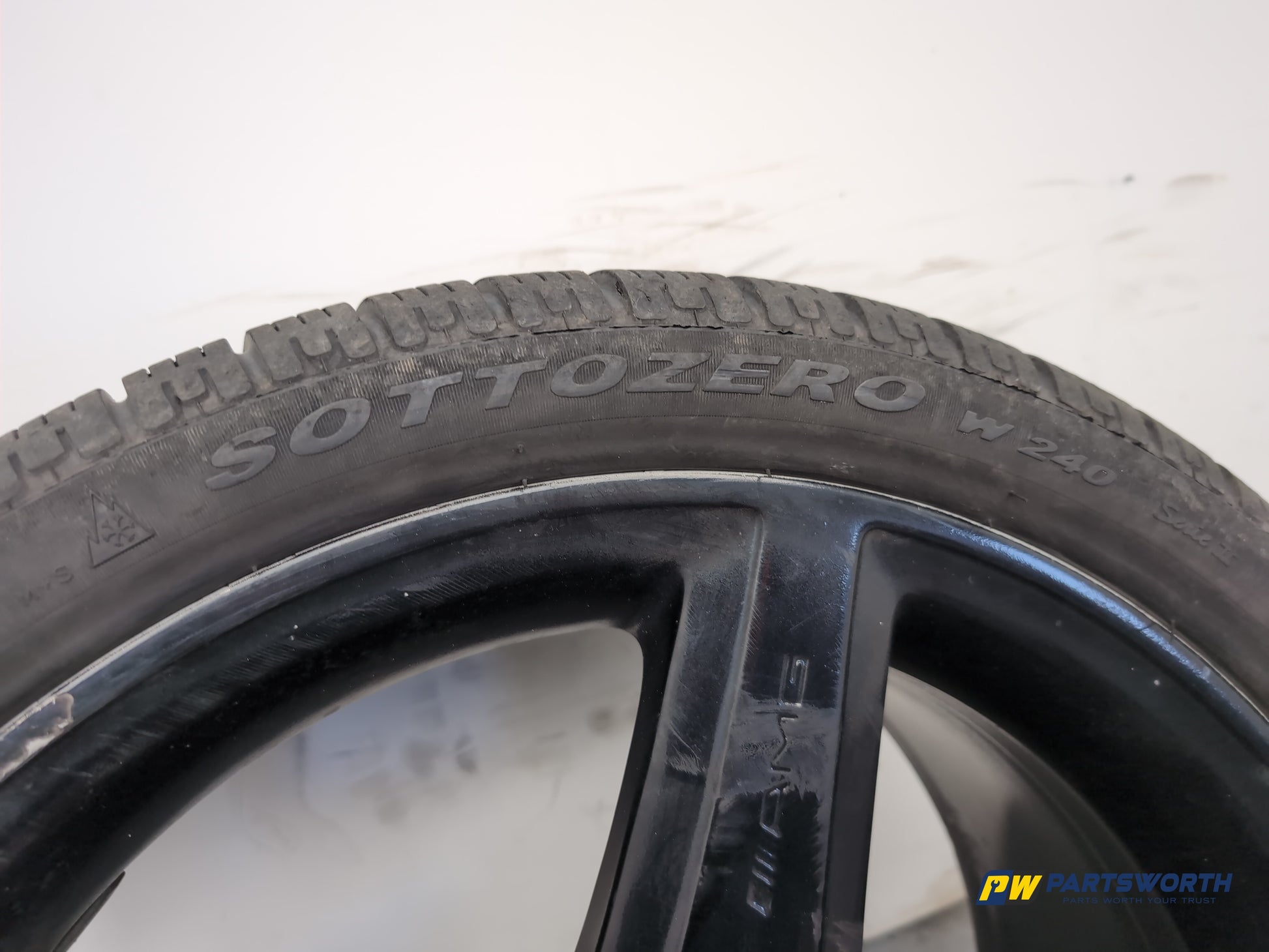Wheel Road Alloy 8
