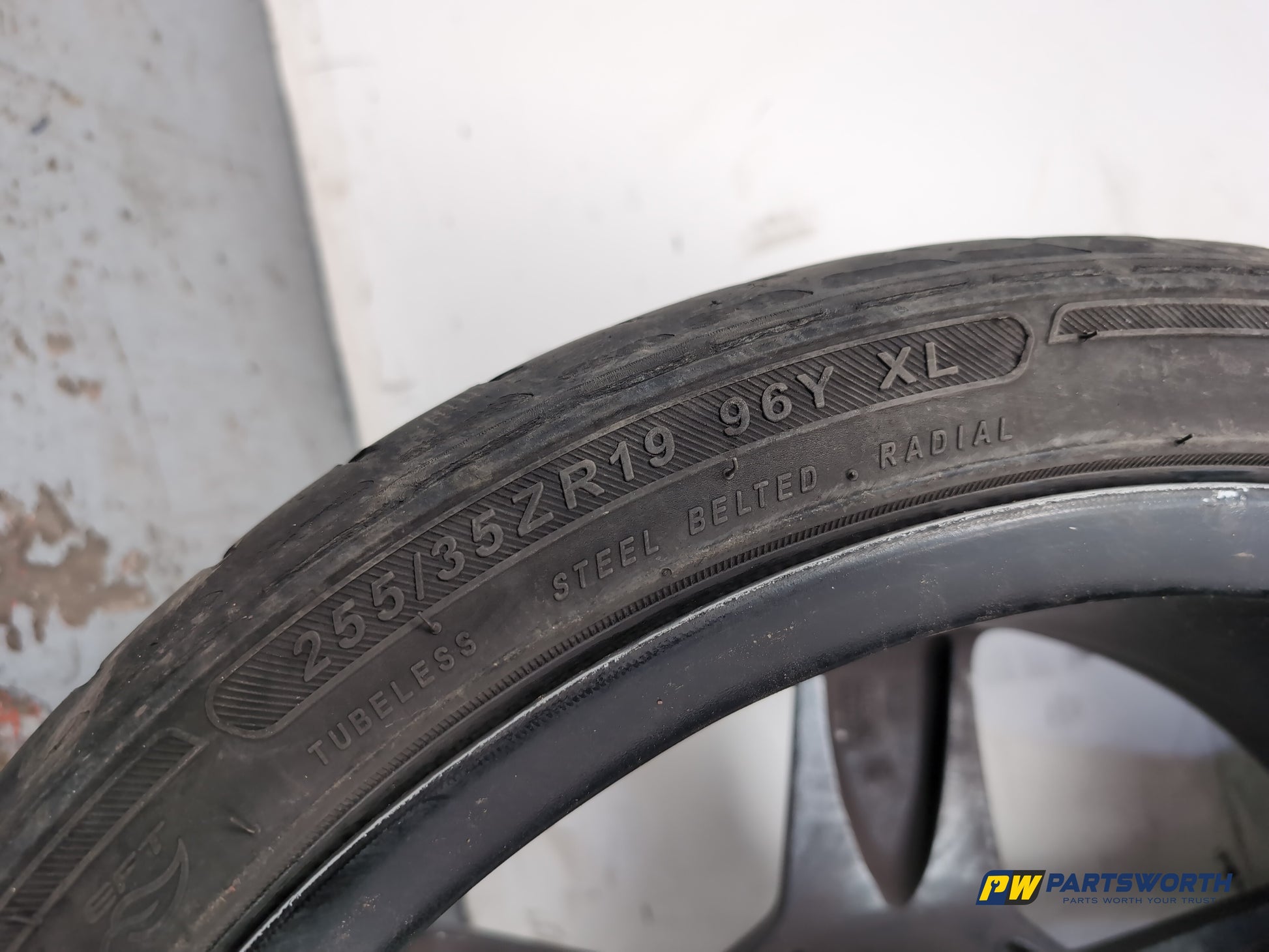 Mercedes Cls 320 Cdi Auto Wheel With Tyre 255/35 R19 Amg A2194011502 - photo 8