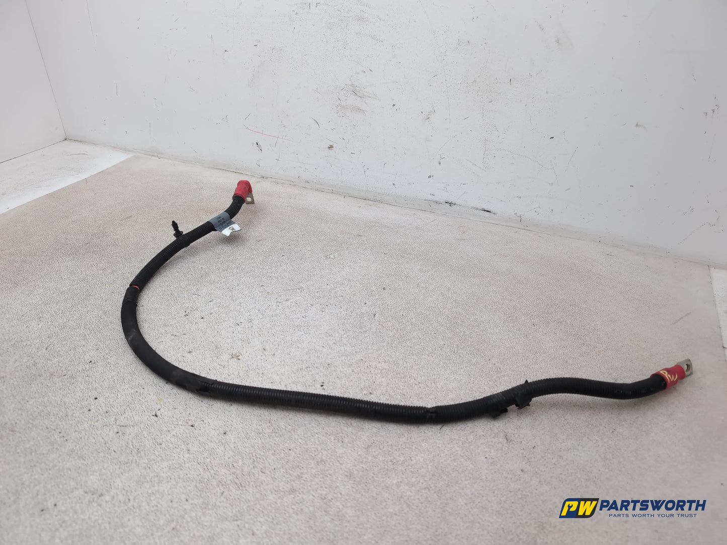 Jaguar Xf Portfolio D Positive Battery Cable Gx7314300fe 2015-2017 - photo 2