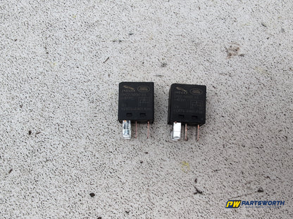 Fuse and Relay Box 1 2