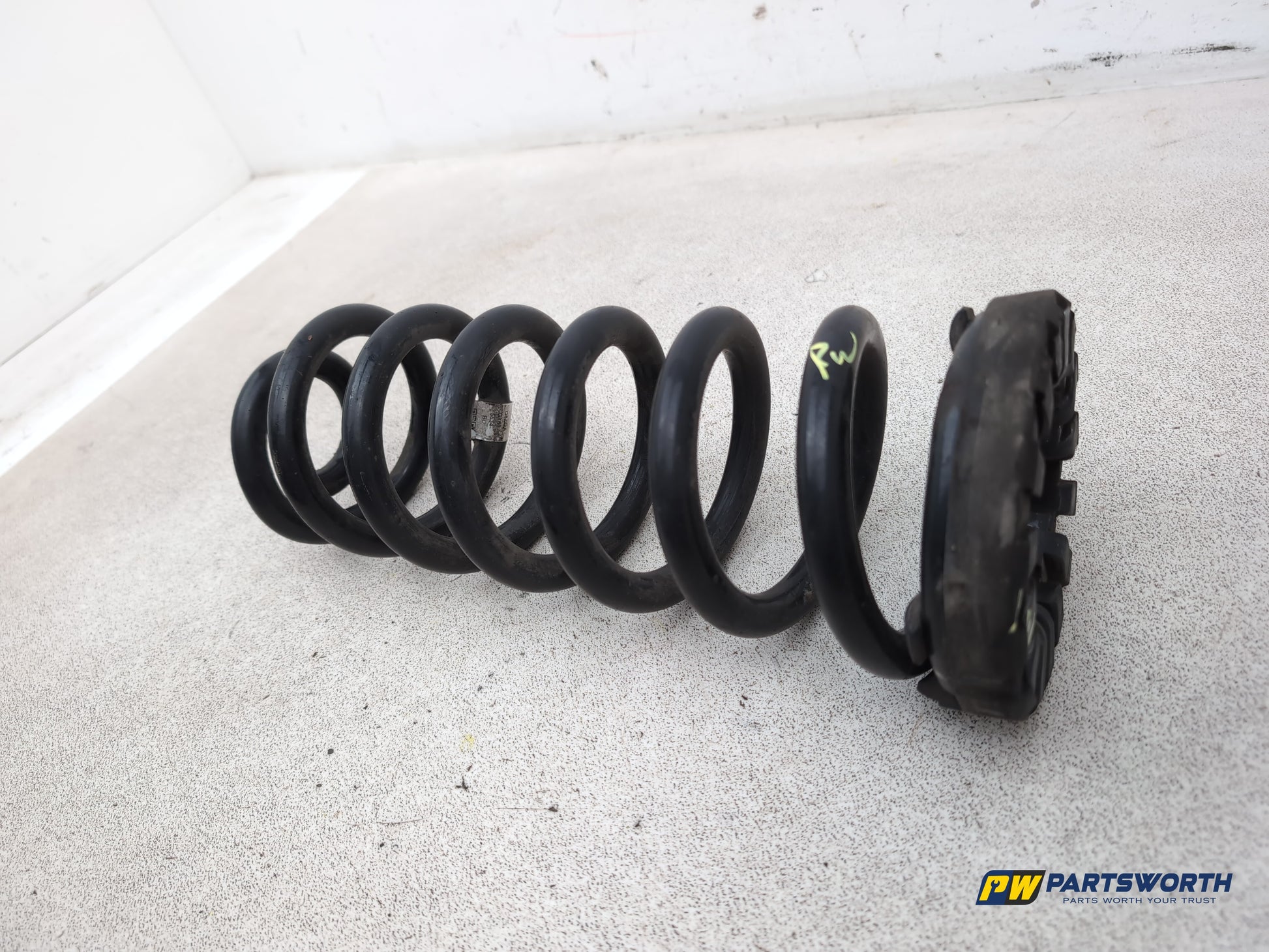 Jaguar Xf Portfolio D Coil Spring Rear Left Gx635534bc 2015-2019 - photo 2
