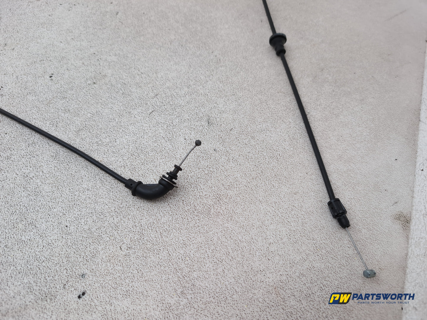 Jaguar Xf Portfolio D Bonnet Release Cable Gx7316c656bd 2015-2019 - photo 2