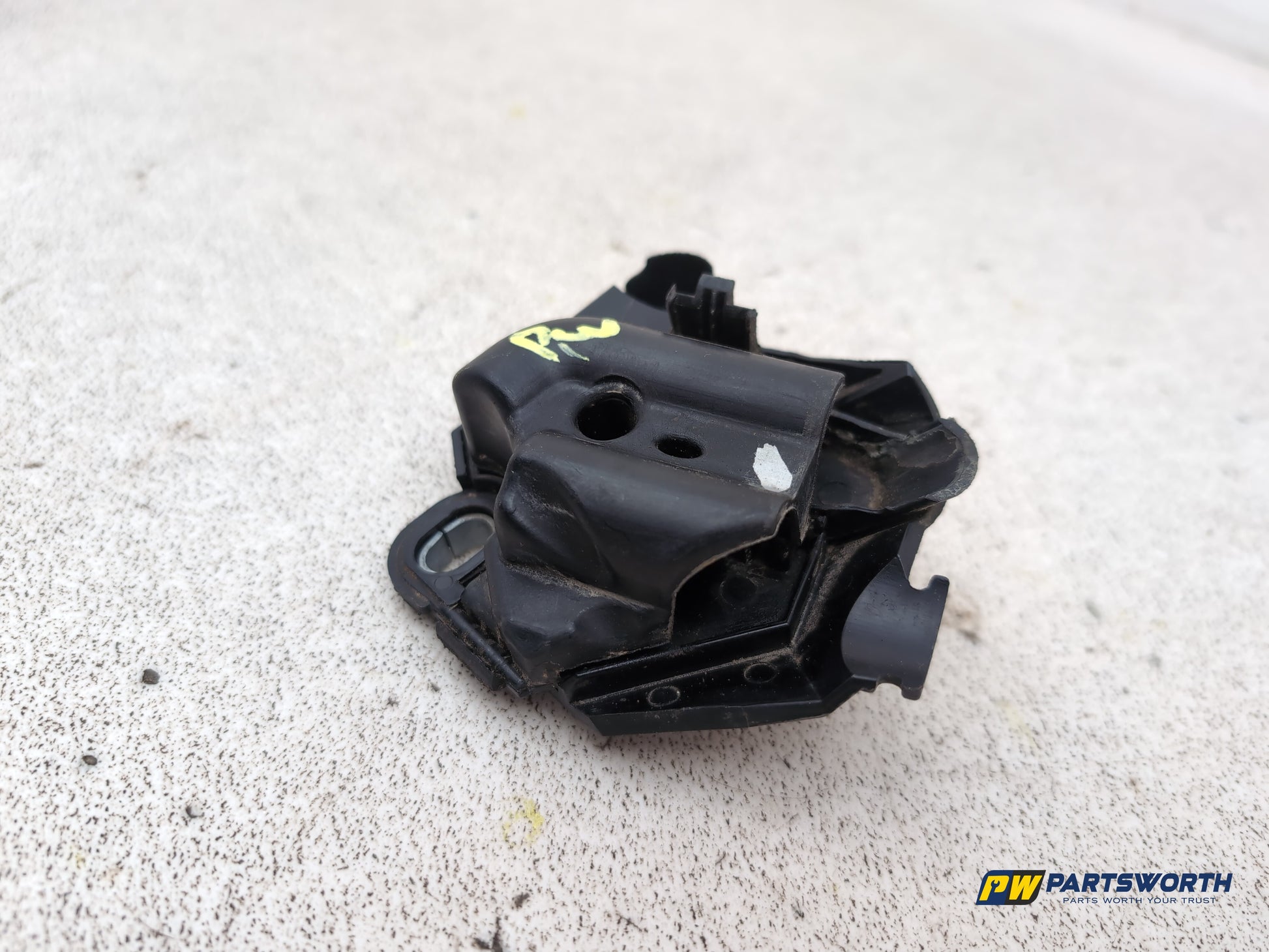 Jaguar Xf Portfolio D Power Distribution Unit P00157252aa 2015-2017 - photo 2