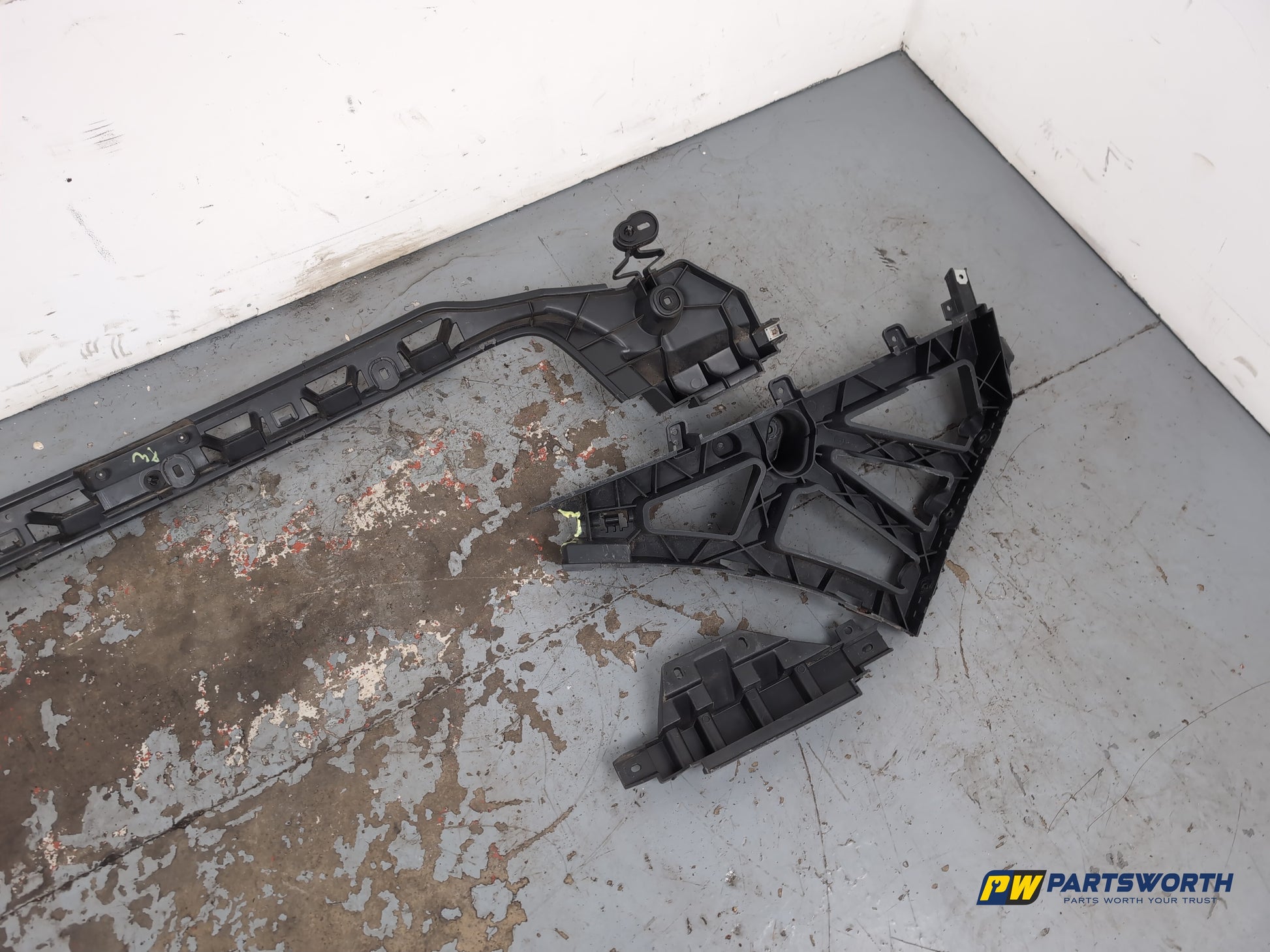 Jaguar Xf Portfolio D Rear Bumper Bracket Set 2015-2019 - photo 8