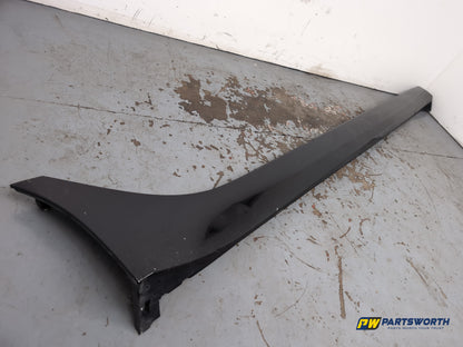 Side Skirt RH 2