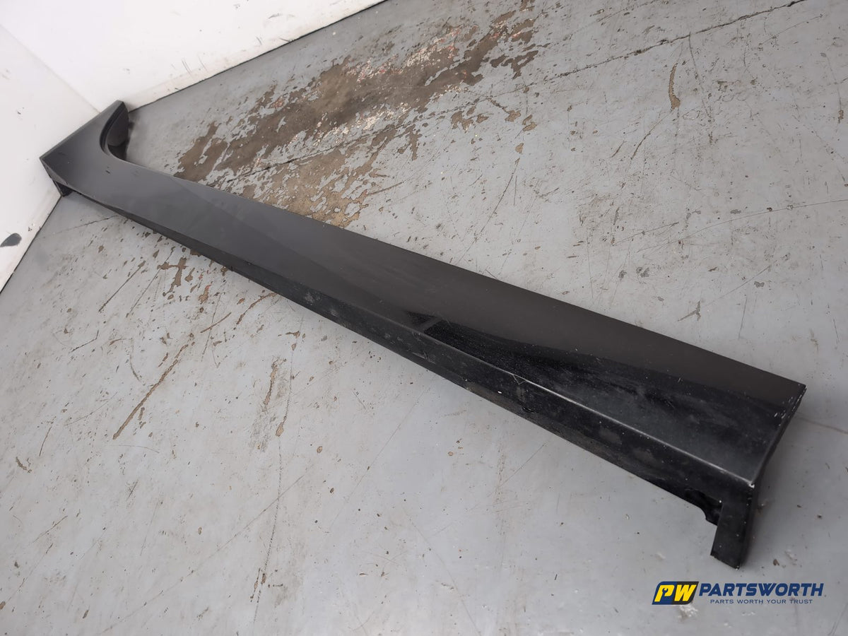 Side Skirt RH 7
