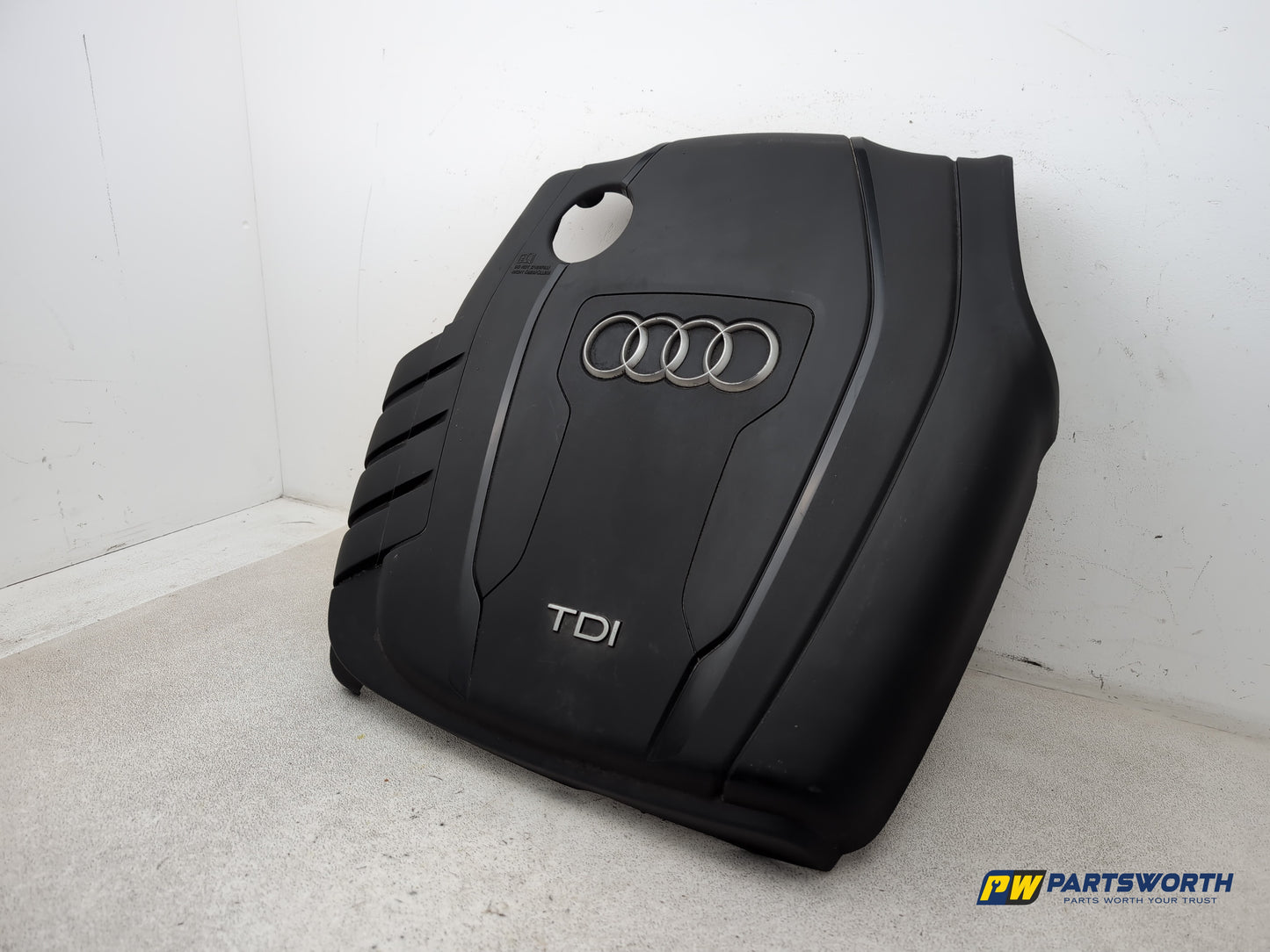 Engine Cover 2