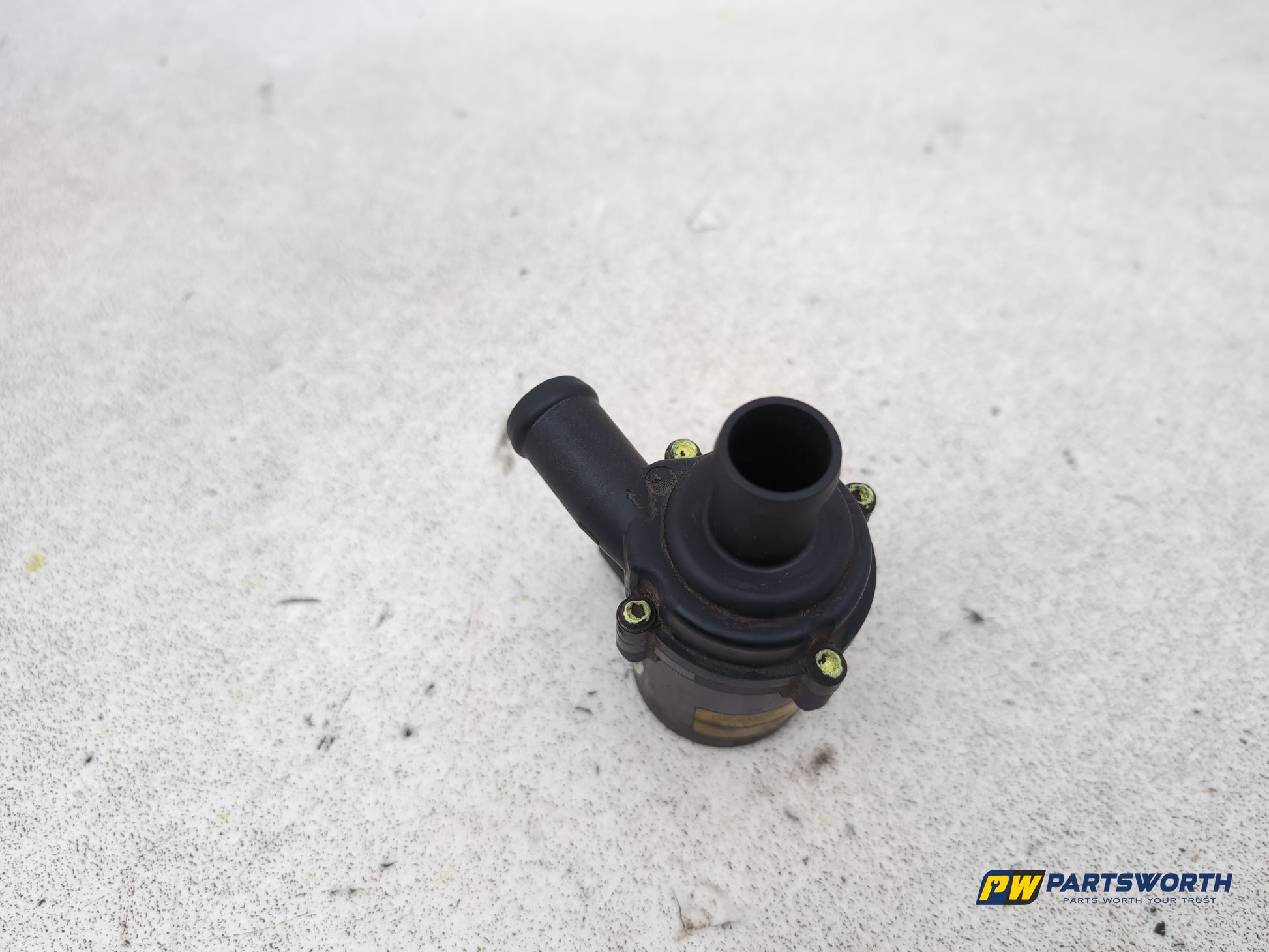Volkswagen Touareg Altitude V6 Aux Heater Water Pump Control Valve 7l0965561l - photo 2