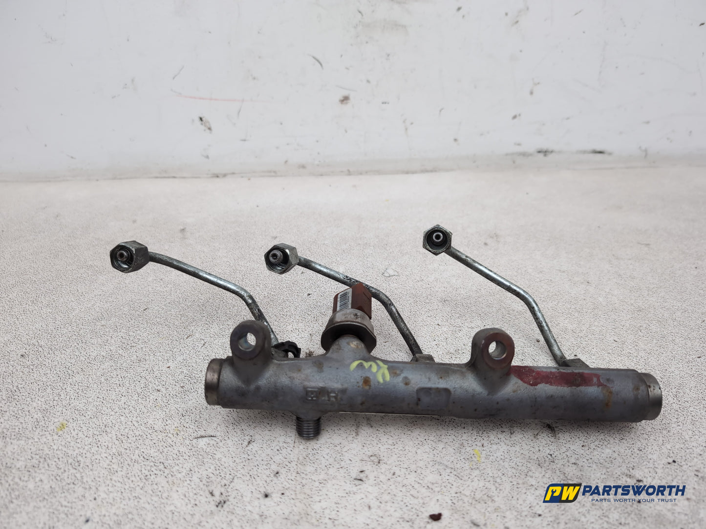 Fuel Rail 7