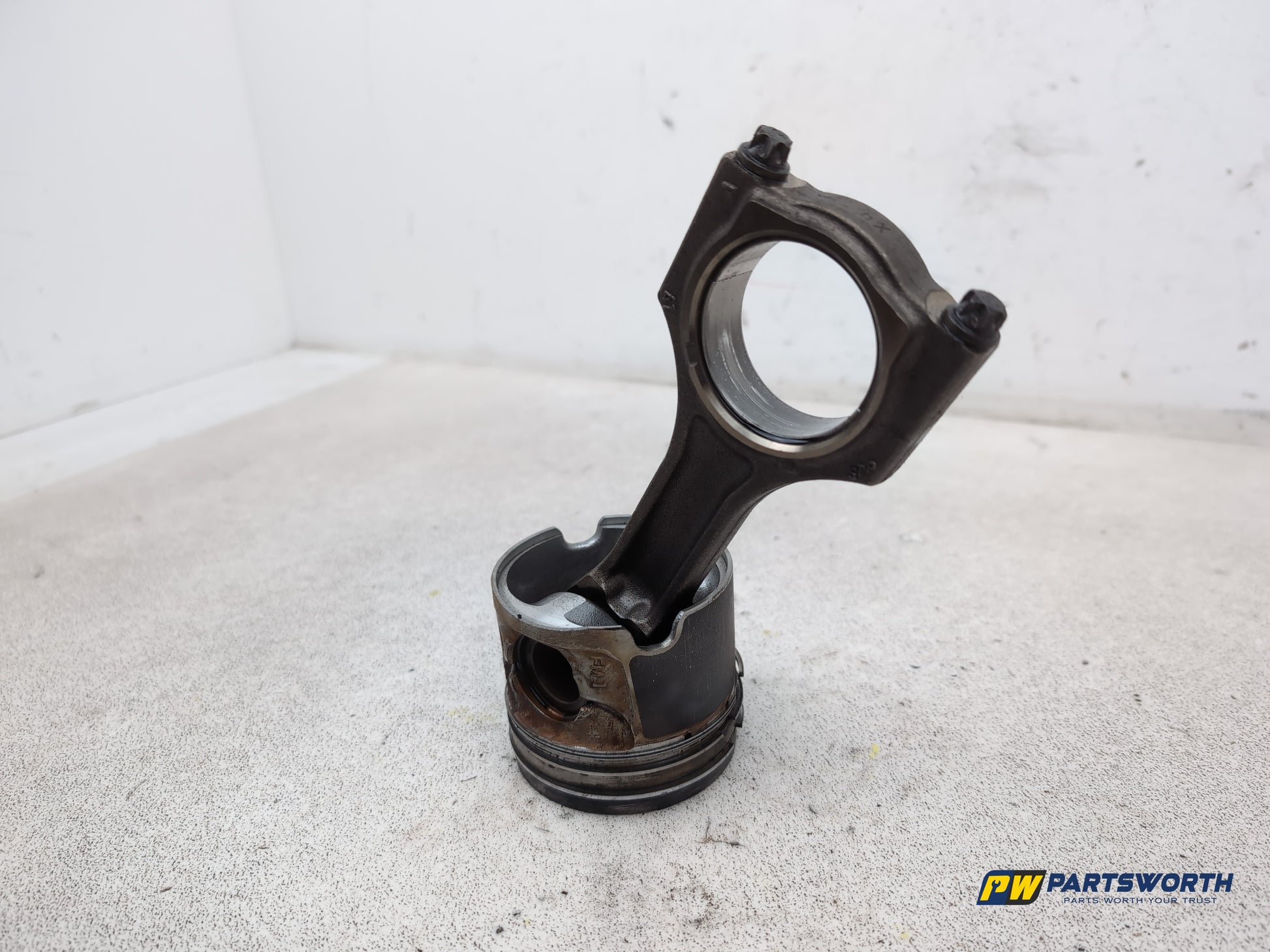 Bmw F30 F32 F33 F10 F01 F06 F15 2.0l N47d20c Engine Piston And Connecting Rod - photo 2