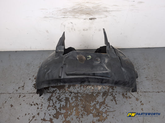 Moulding Wheel Arch Front RH 2