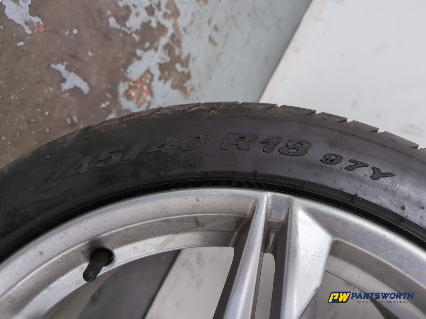 Wheel Road Alloy 8