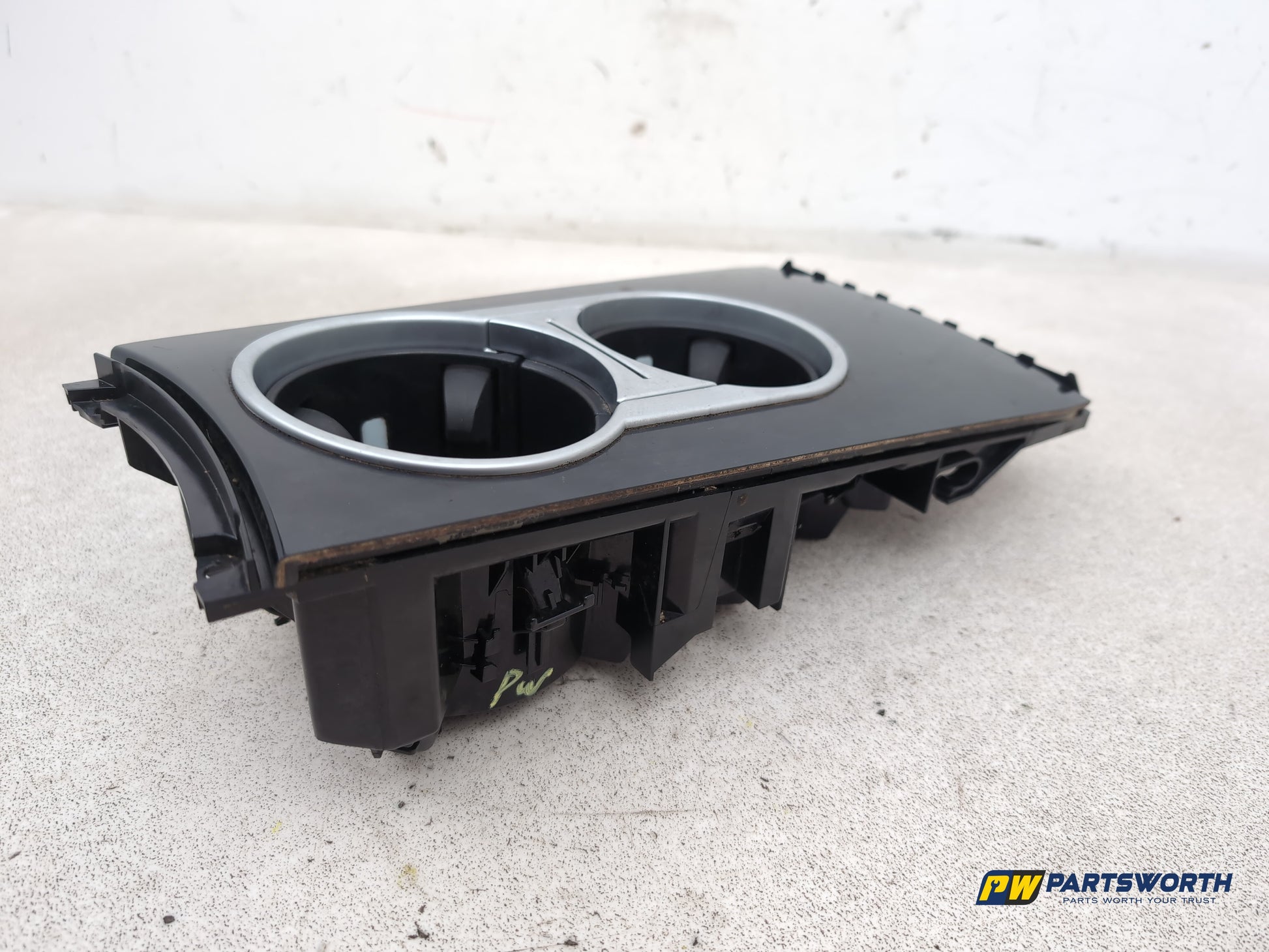 Centre Console Cup Holder 2