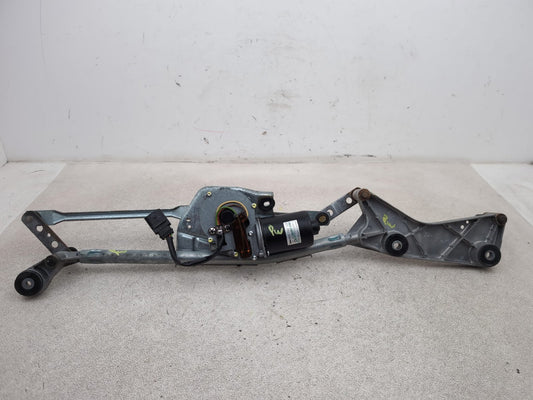 Front Wiper Motor & Mechanism / Linkage 2