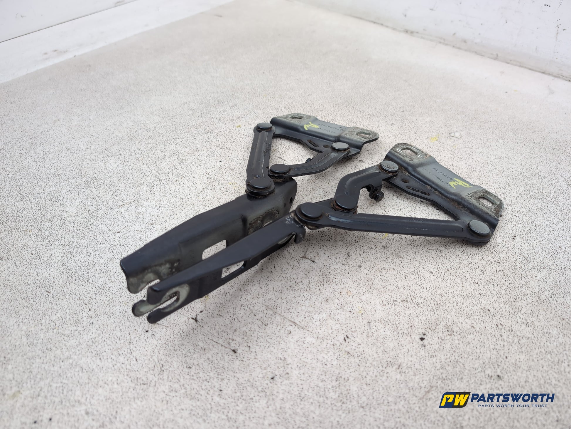 Mercedes-Benz Ml300 Sport Cdi Blue-Cy A Bonnet Hinges Pair A2518800328 2009-2011 - photo 2