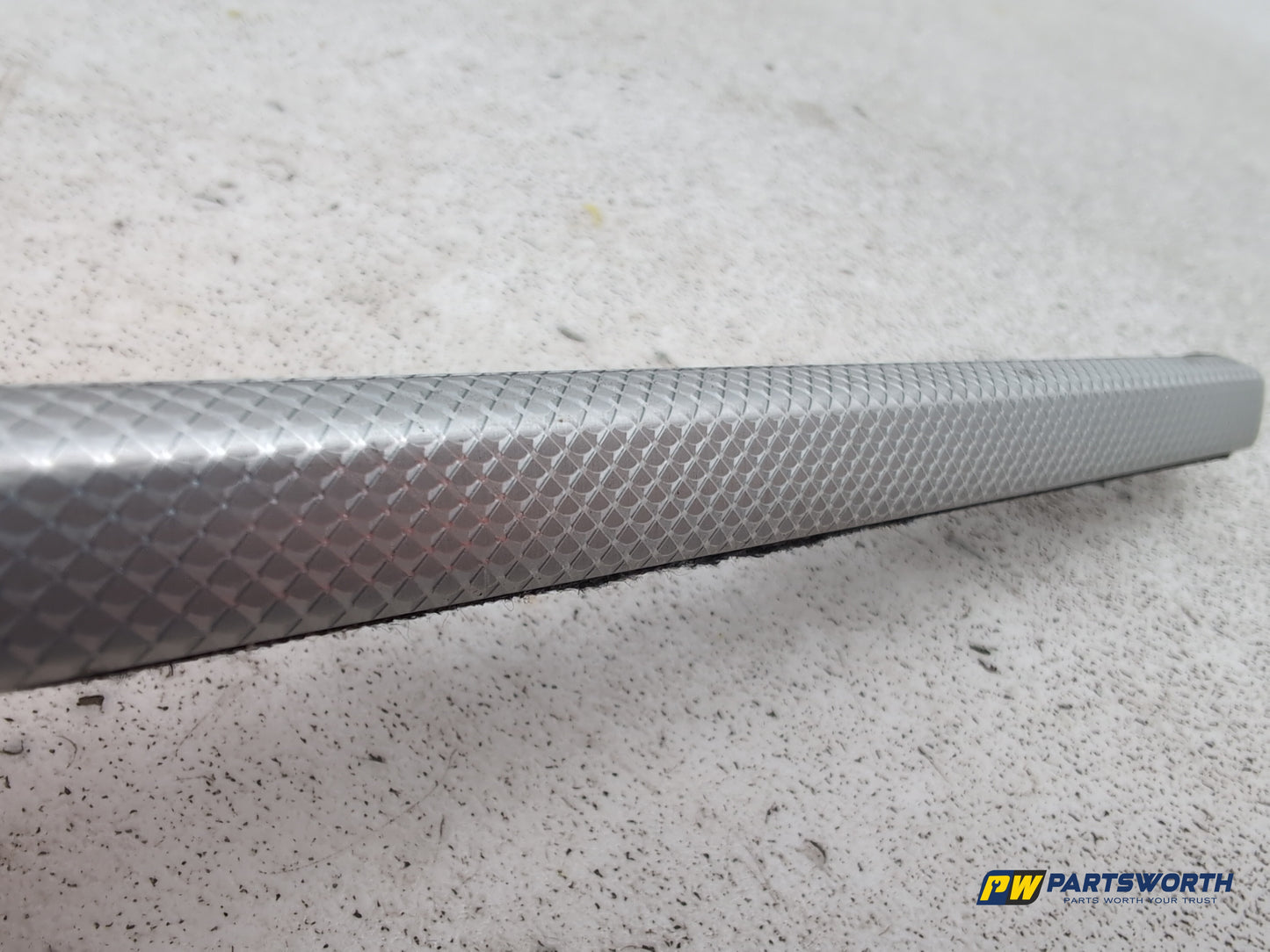 Audi A6 Se Tdi Quattro Auto Dashboard Trim Cover Panel Bottom Driver Side Chrome - photo 2