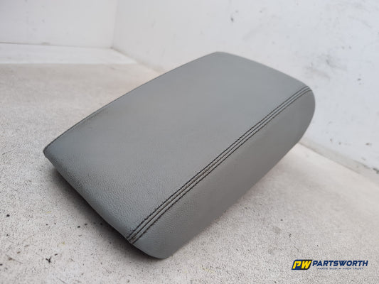 Centre Console Armrest 2