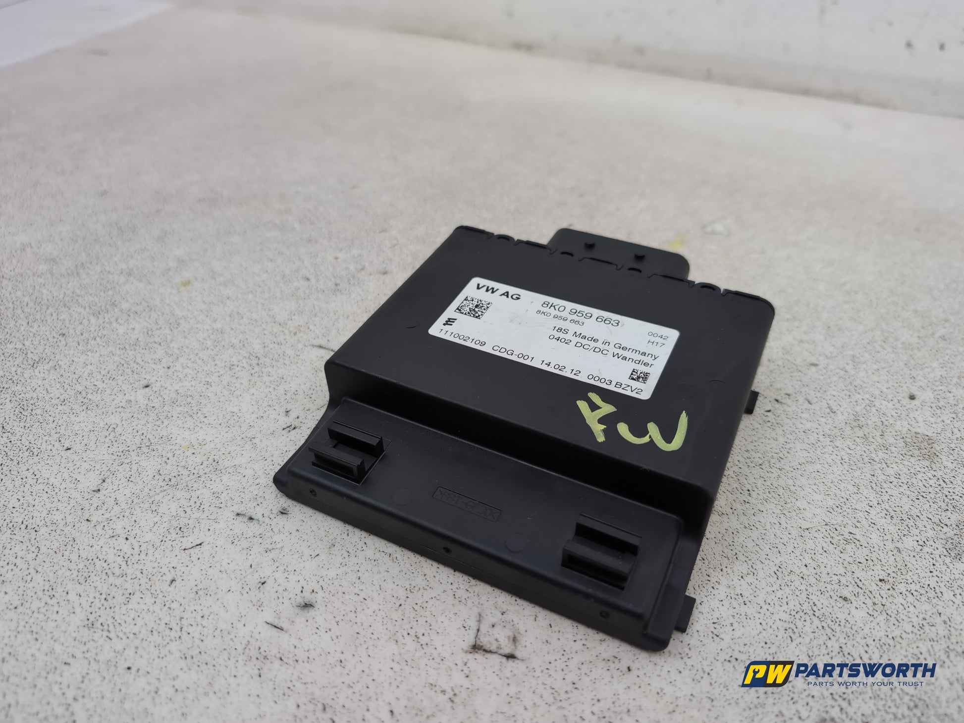 Audi A6 Se Tdi Quattro Auto Voltage Stabiliser Control Module Ecu Unit 8k0959663 - photo 2