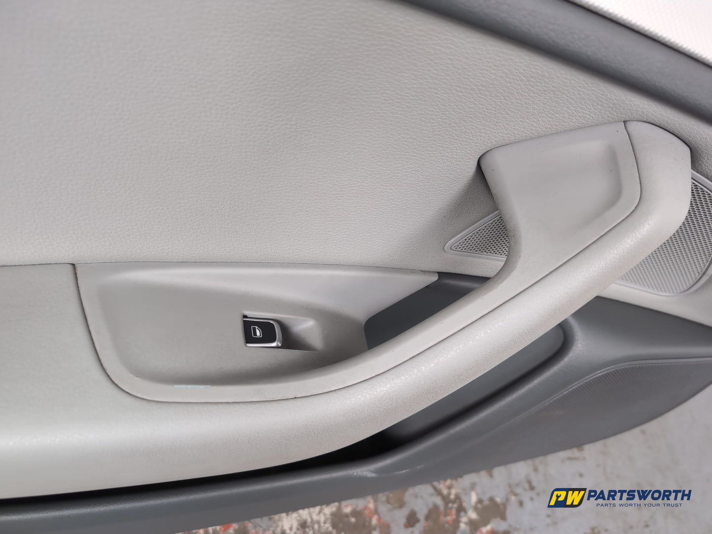 Door Front LH 8