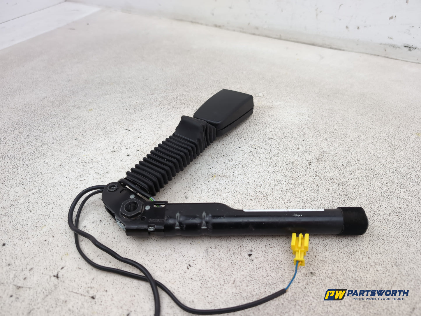 Seat Belt Front LH 2