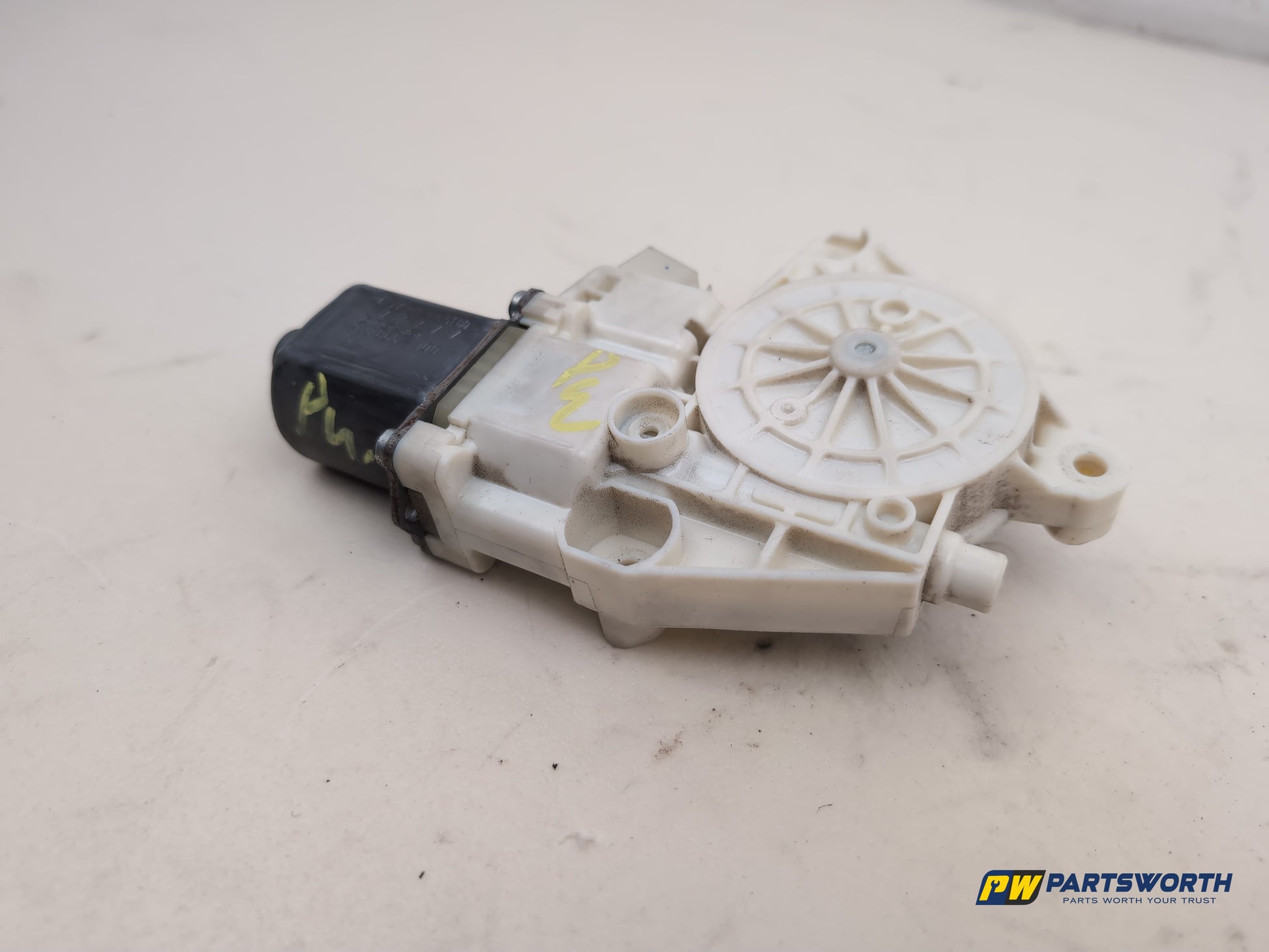 Left Front Window Motor 2