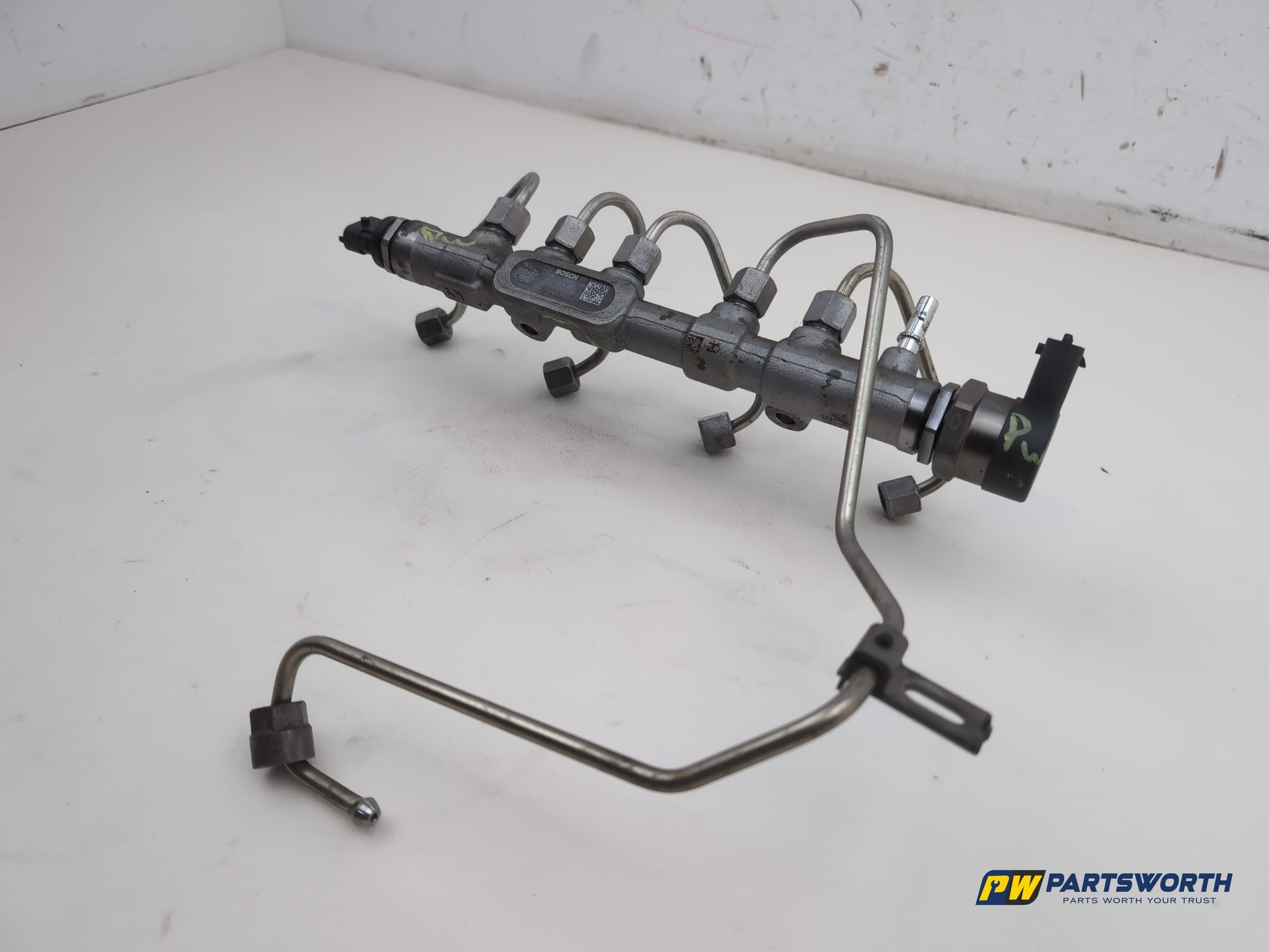 Fuel Rail 2
