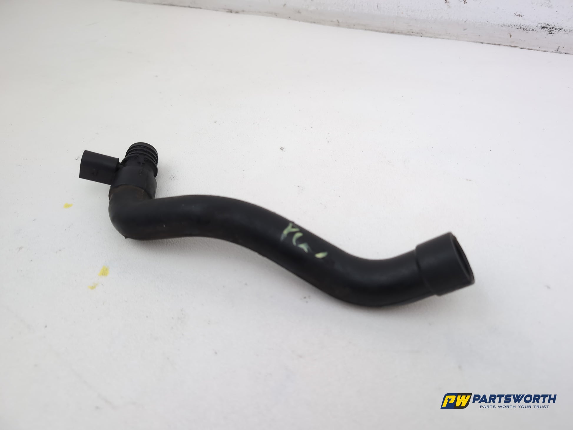 Mercedes-Benz B180 Blueefficiency Sport Diesel Breather Line Hose A6510100782 - photo 2