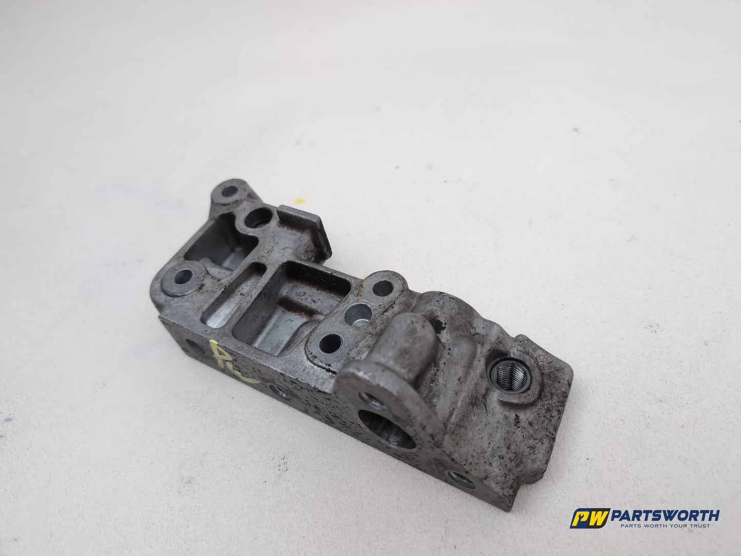 Engine Mounting Bracket 2