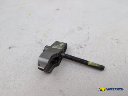 Mercedes-Benz B180 Blueefficiency Sport Cdi Fuel Injector Clamp And Bolt - photo 2