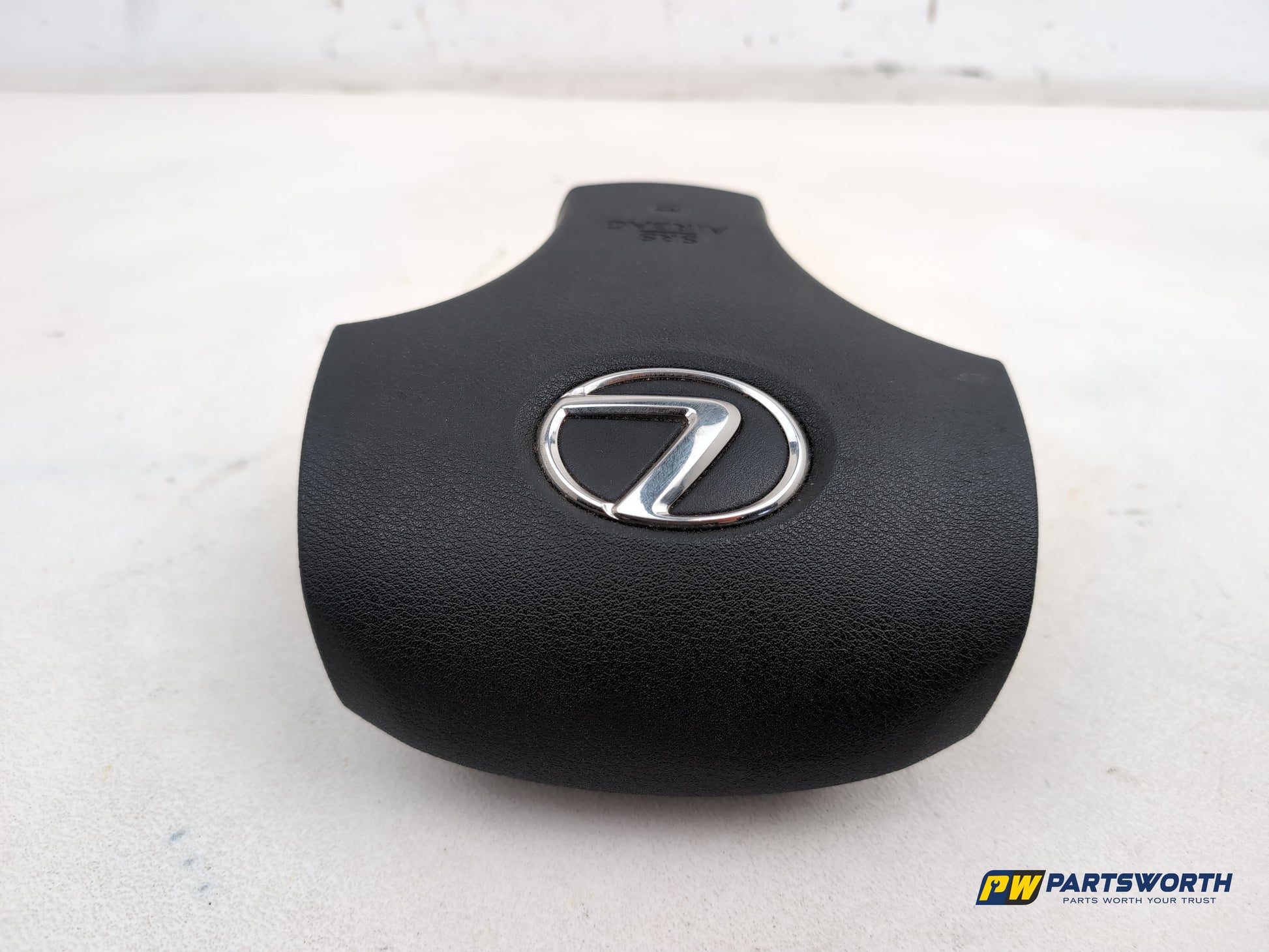 Lexus Is 250 Se-L Steering Wheel Cover - photo 2