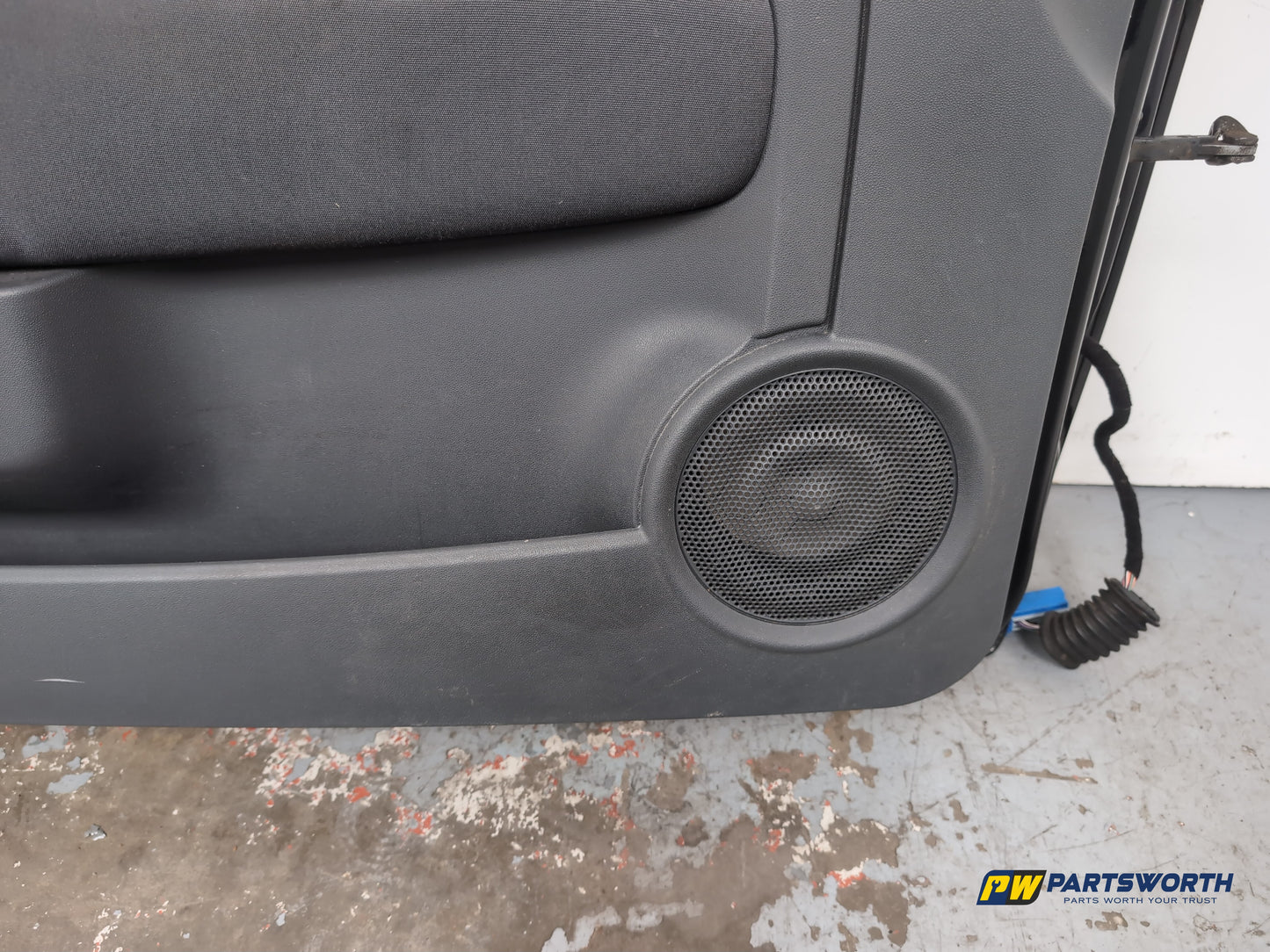 Door Front LH 13