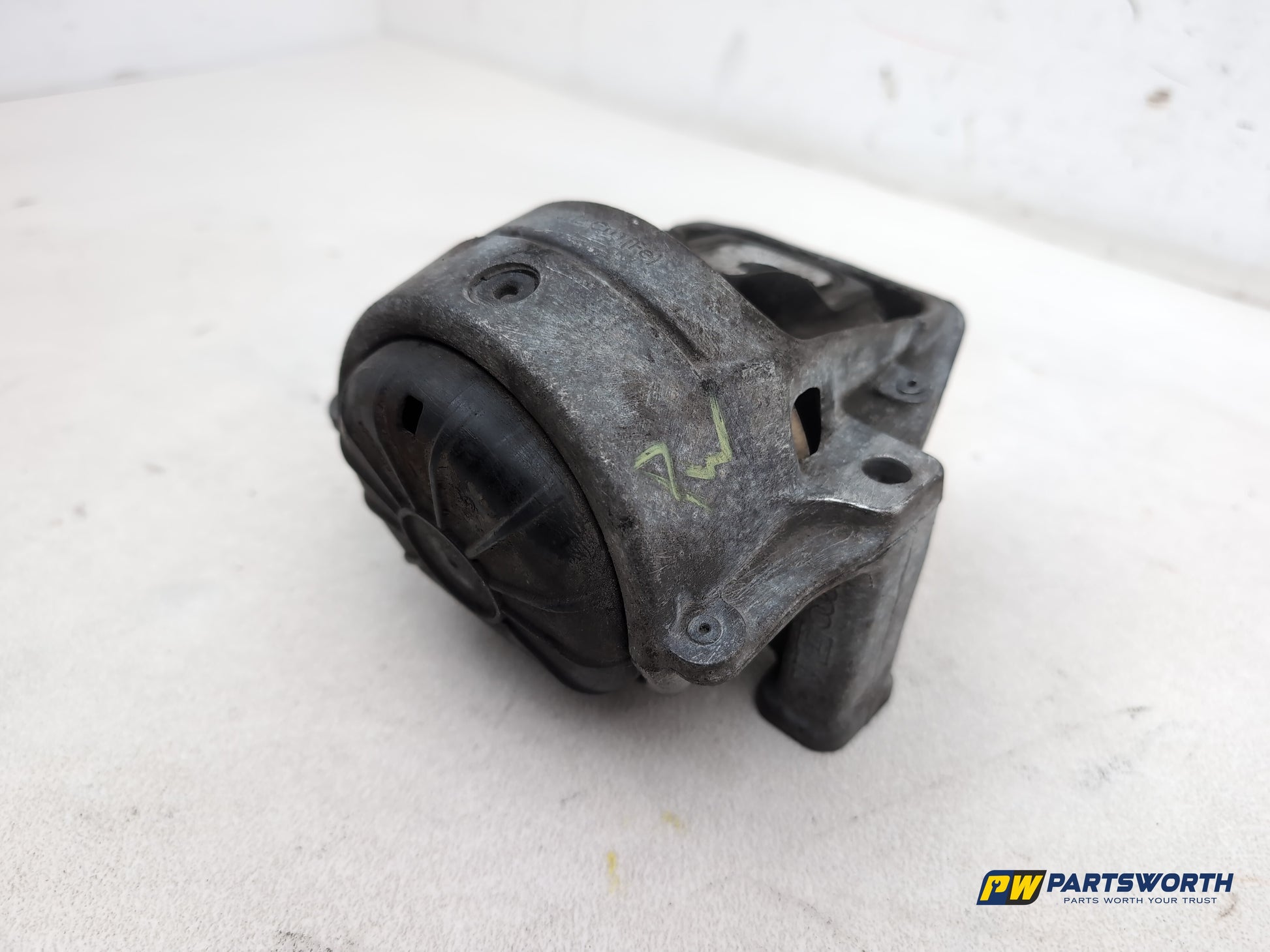 Audi A4 S Line Black Edit Tdi Quat Engine Mounting Bracket 8r0199381 2012-2015 - photo 2