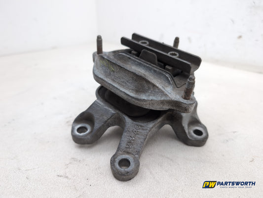 Engine Mounting Bracket 2
