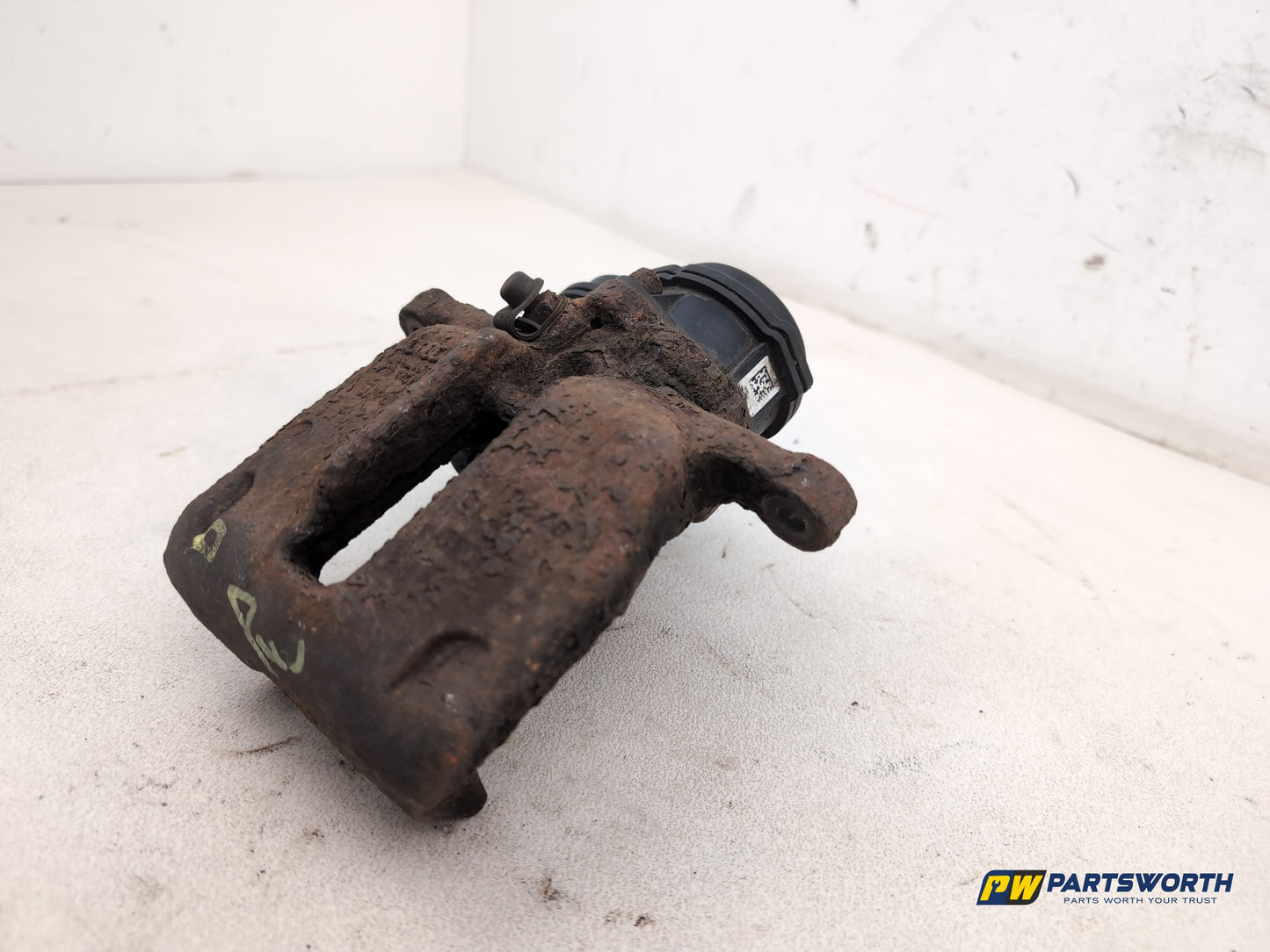 Brake Rear Caliper RH 2