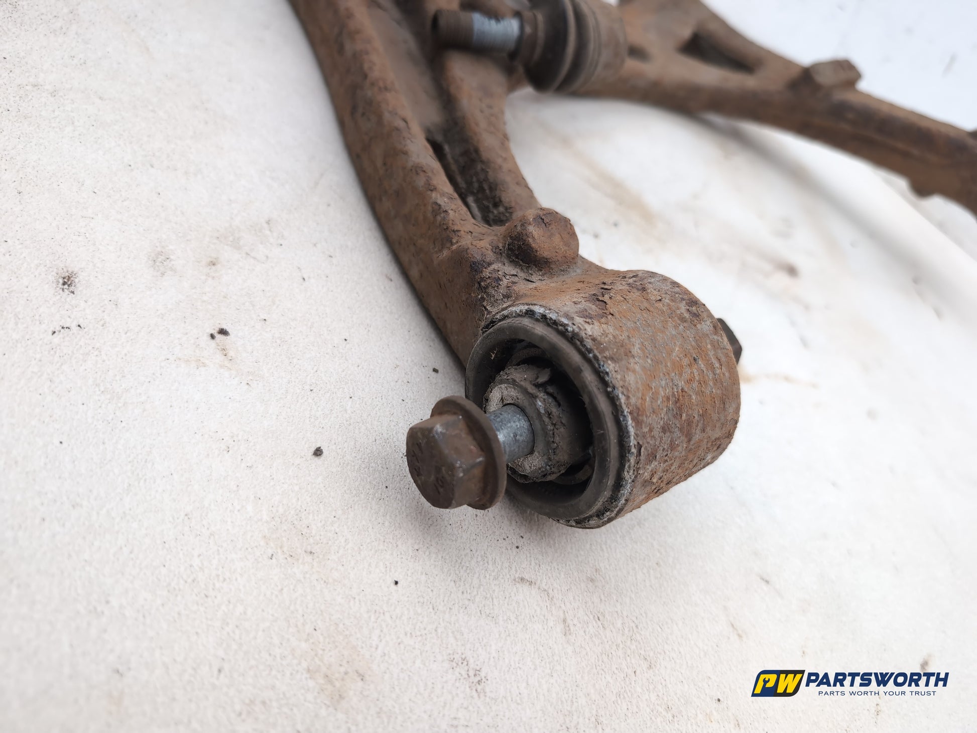 Mercedes-Benz Ml300 Sport Cdi Blue-Cy Left Rear Lower Wishbone Control Arm - photo 8
