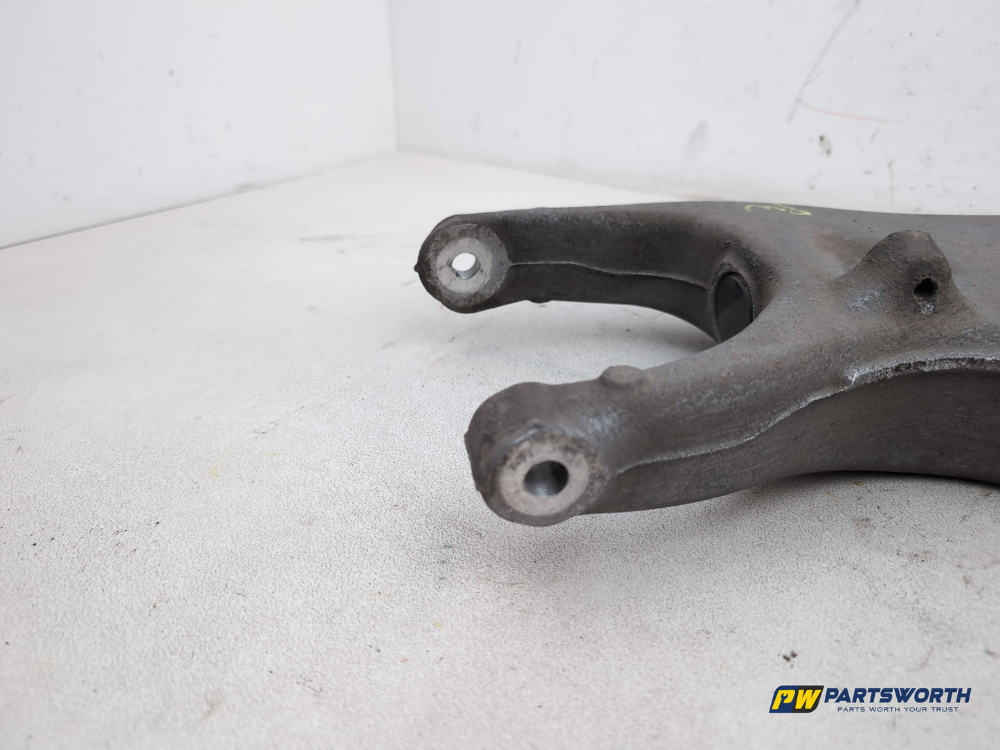 Suspension Arm Rear Wishbone RH 8