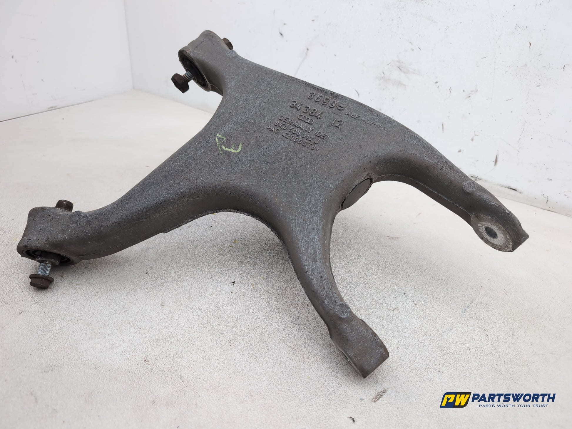 Suspension Arm Rear Wishbone RH 2